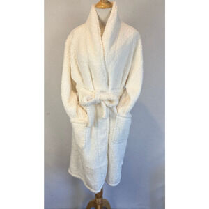 Pottery Barn Bath Robe Womens Medium White Teddy Bear Fuzzy Warm Cozycore